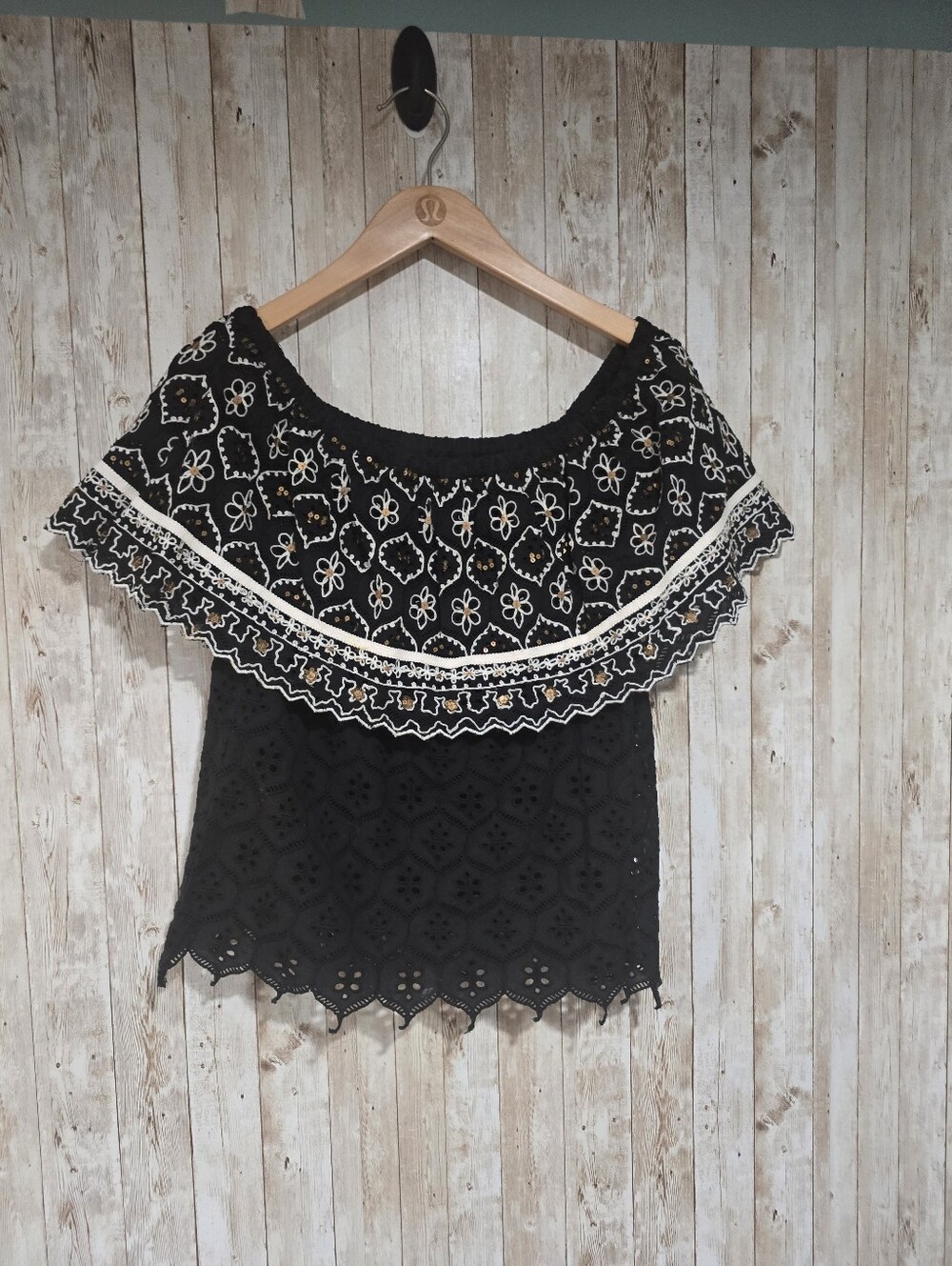 Anthropologie Hemant & Nandita Mavra Embroidered Eyelet Top M Boho Festival